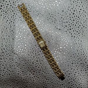 Anne Klein Il Diamond Square Face Gold Bracelet
Style Watch 10/4684-5, 732H/3